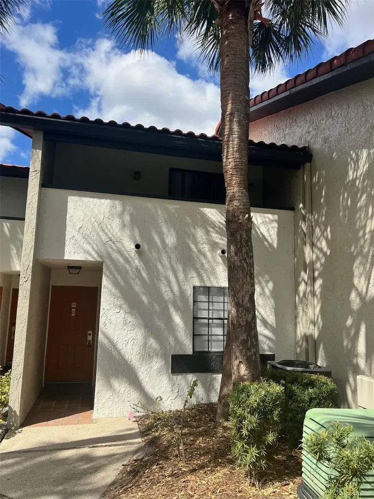 10274 Turkey Lake Road Orlando FL 32819