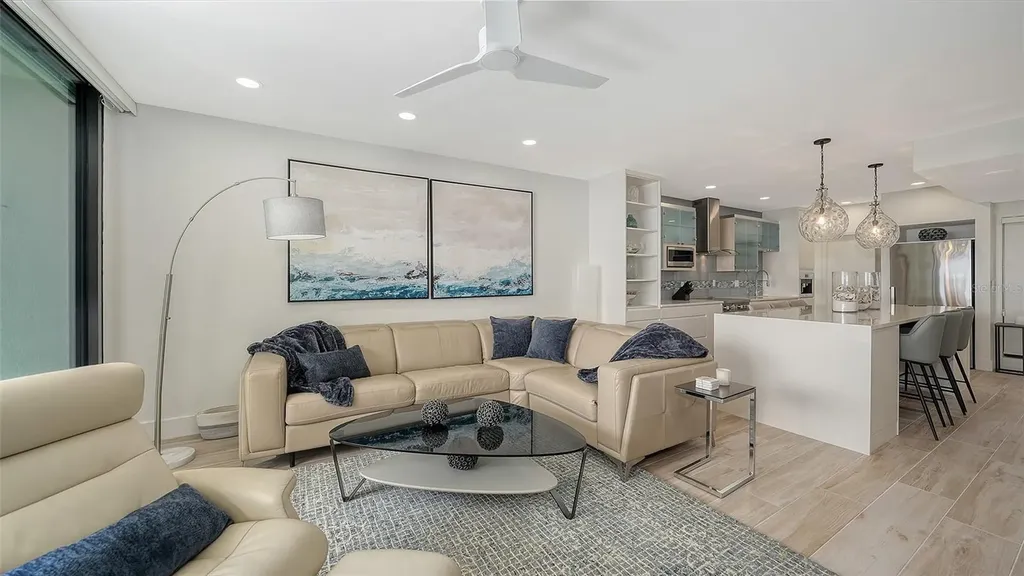 1932 Harbourside Drive Longboat Key FL 34228
