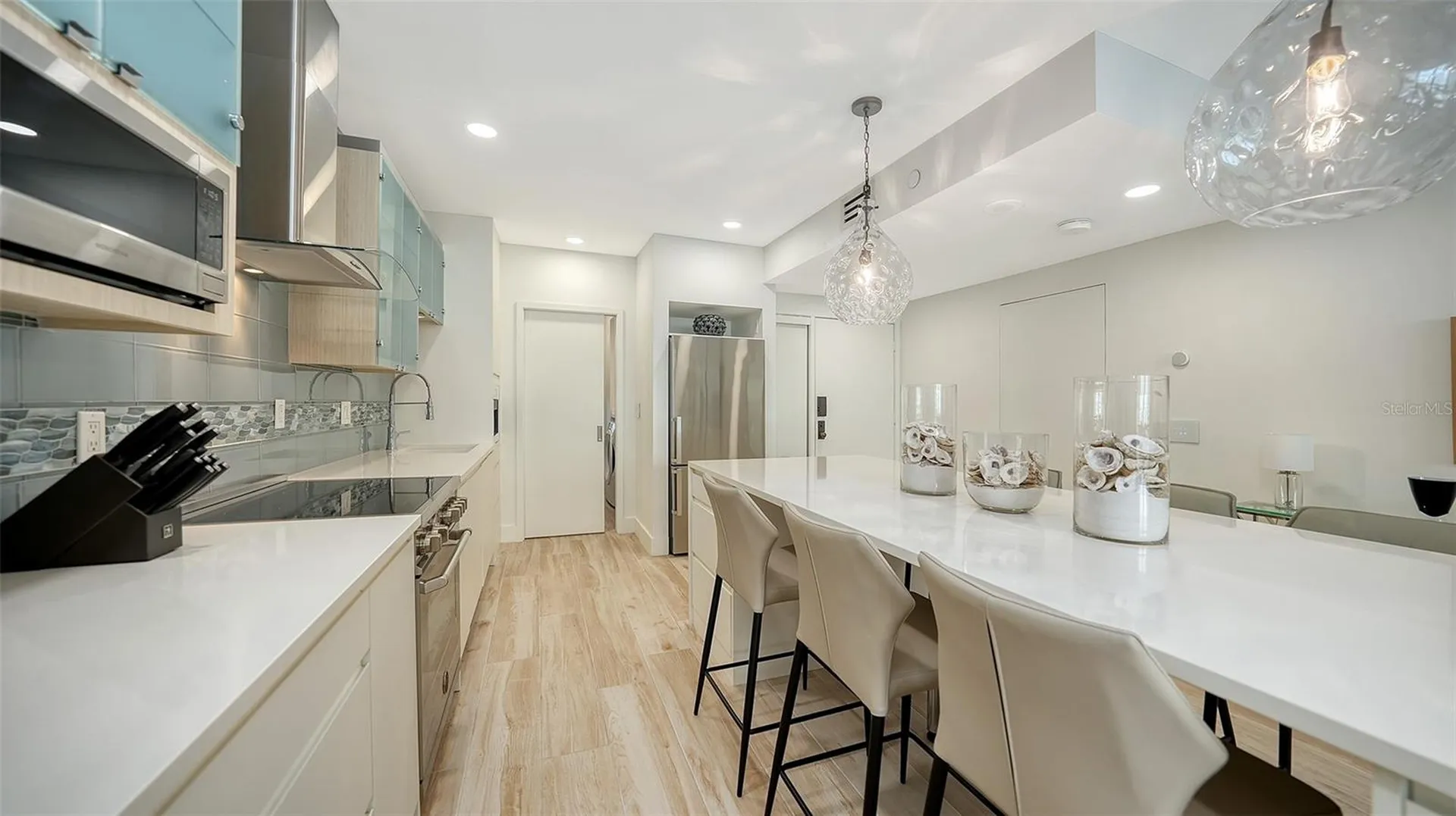 1932 Harbourside Drive Longboat Key FL 34228
