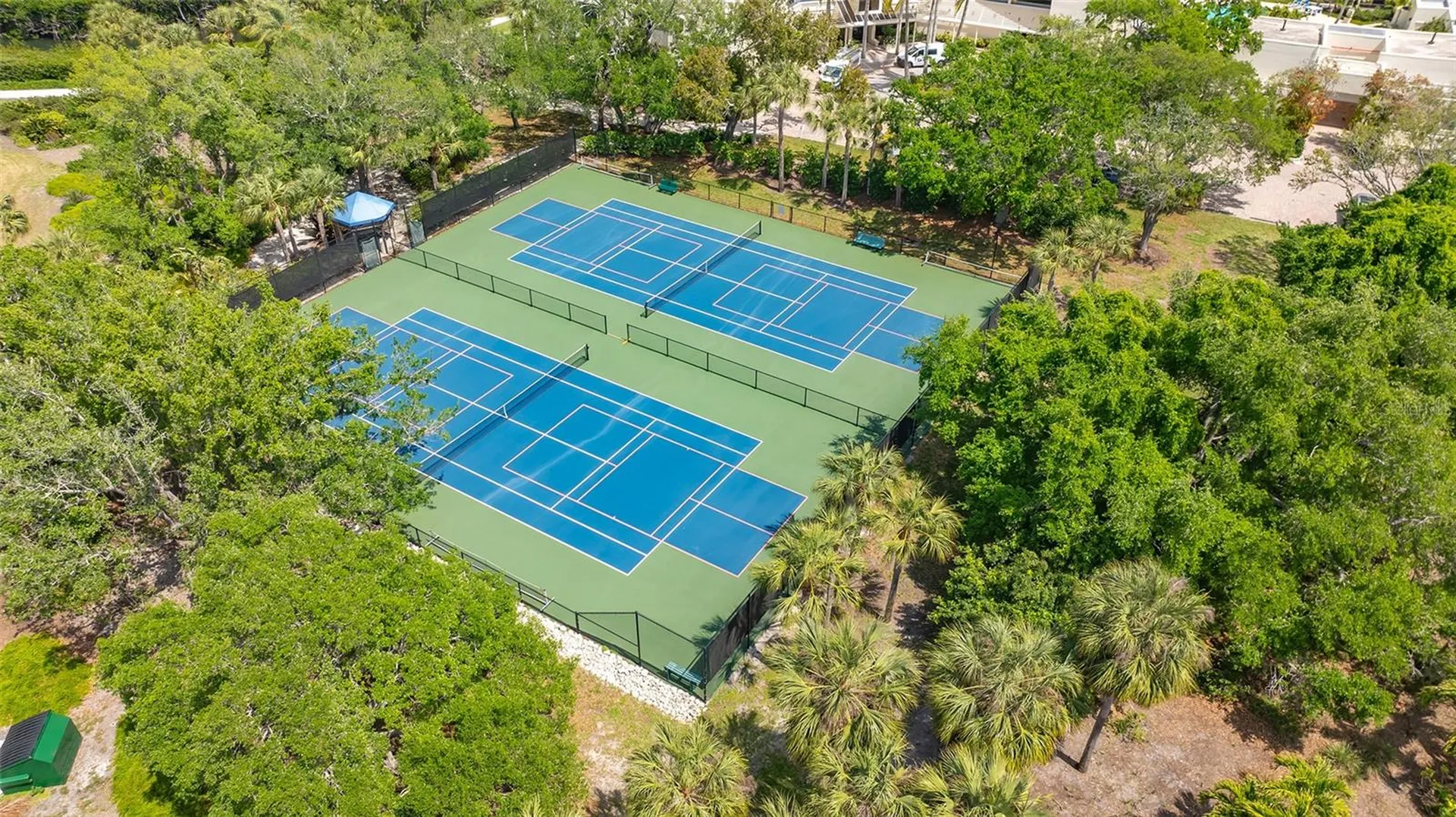 1932 Harbourside Drive Longboat Key FL 34228