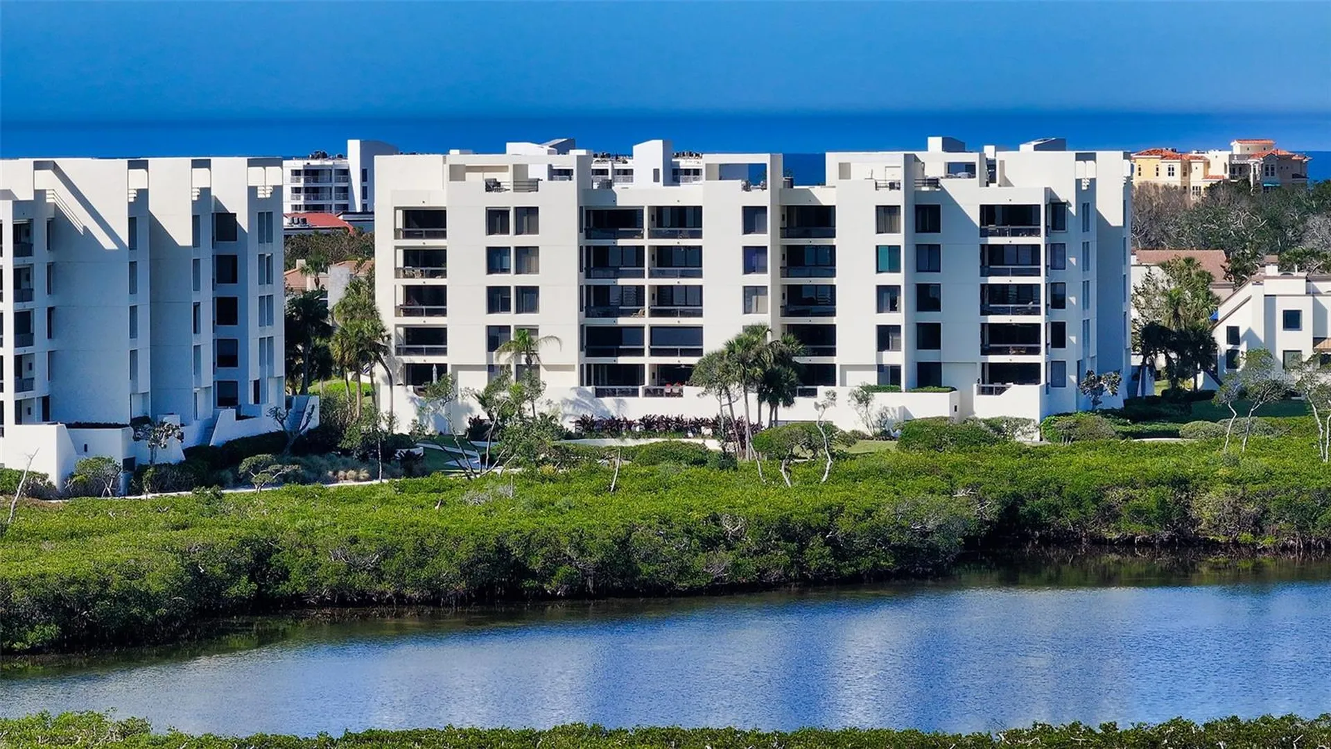1932 Harbourside Drive Longboat Key FL 34228