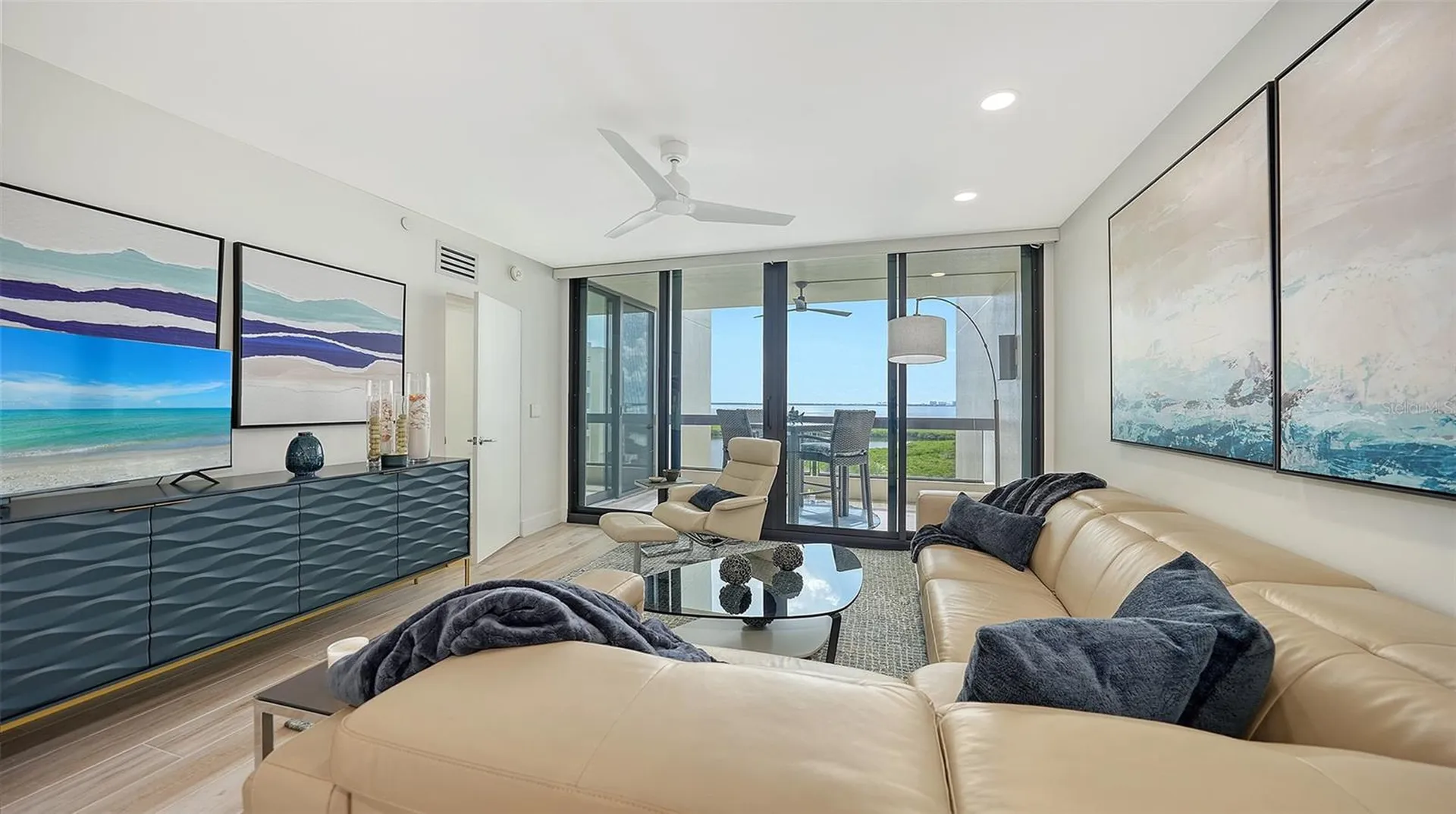1932 Harbourside Drive Longboat Key FL 34228
