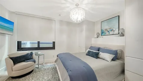 1932 Harbourside Drive Longboat Key FL 34228