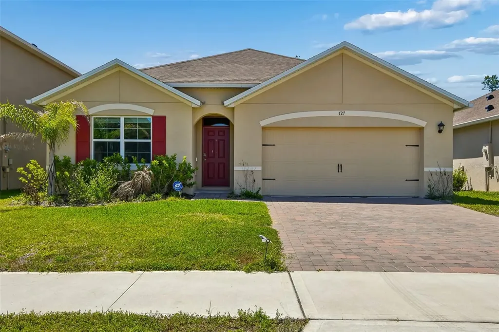 727 Lazio Circle Debary FL 32713