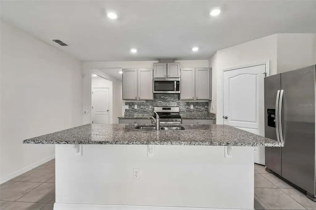 727 Lazio Circle Debary FL 32713