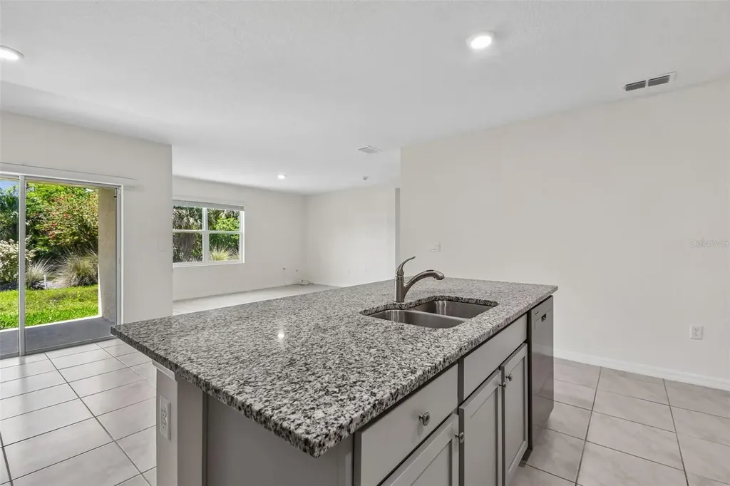 727 Lazio Circle Debary FL 32713