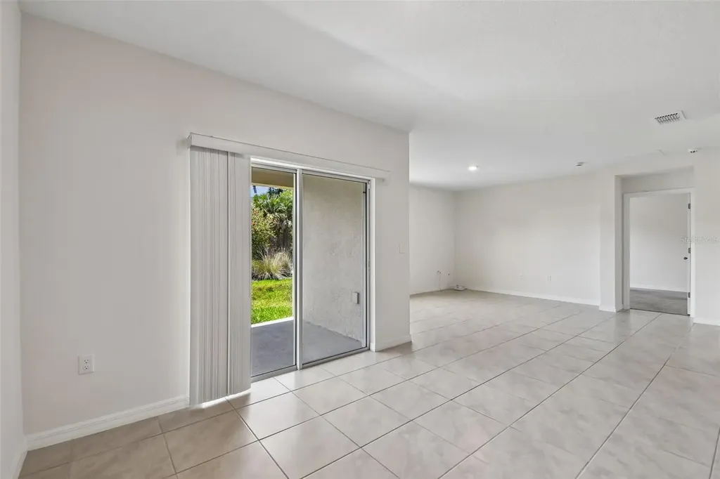 727 Lazio Circle Debary FL 32713