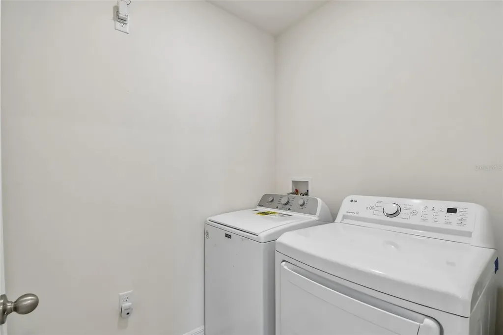 727 Lazio Circle Debary FL 32713