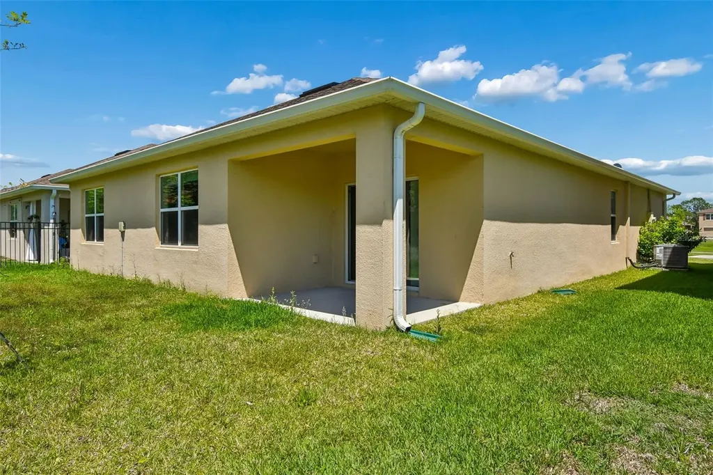 727 Lazio Circle Debary FL 32713
