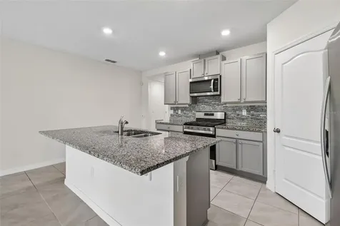 727 Lazio Circle Debary FL 32713