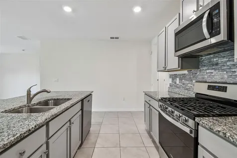 727 Lazio Circle Debary FL 32713