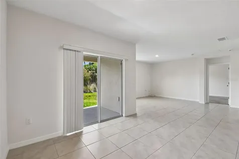 727 Lazio Circle Debary FL 32713