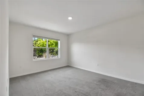 727 Lazio Circle Debary FL 32713