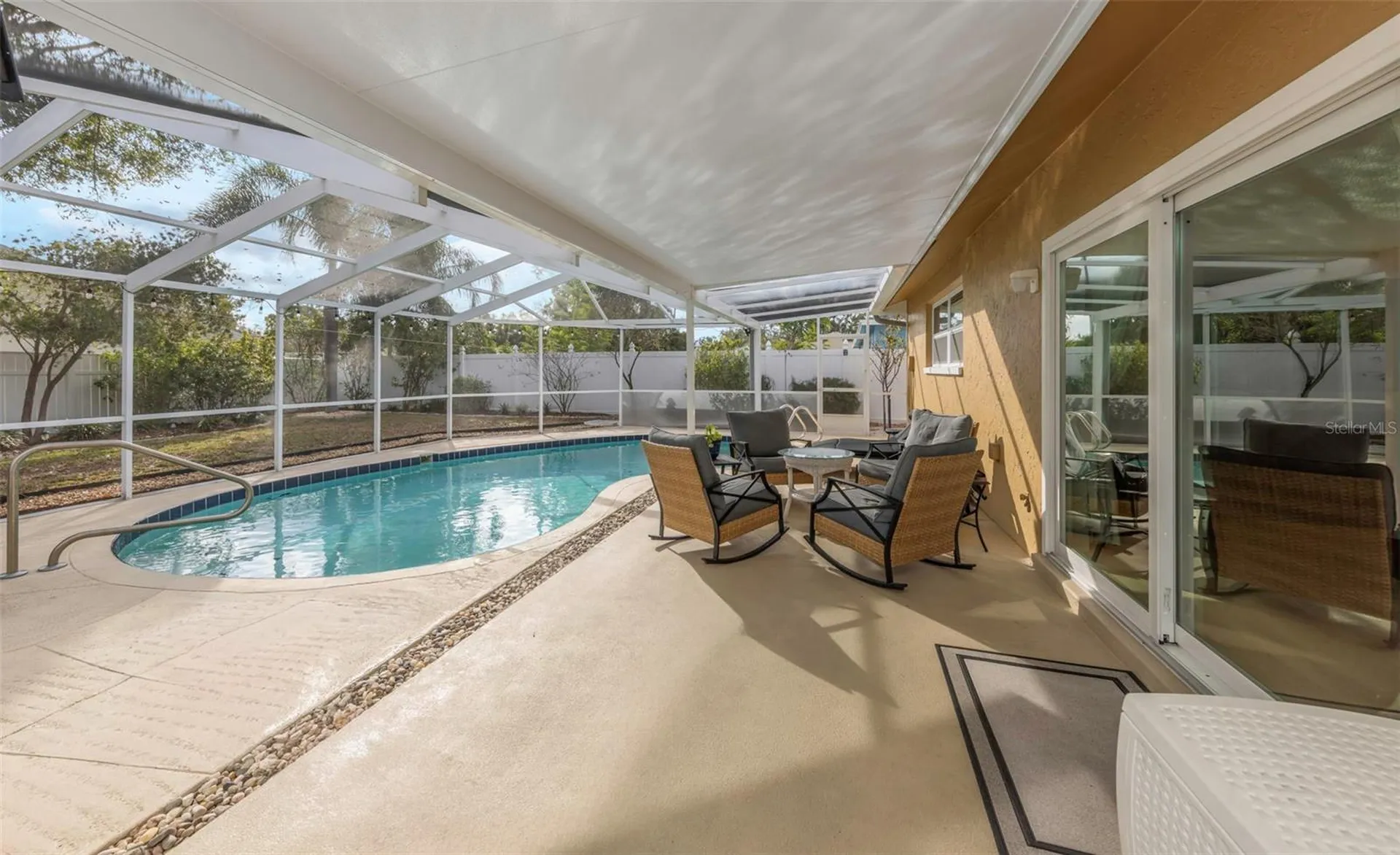 8909 118th Way Seminole FL 33772