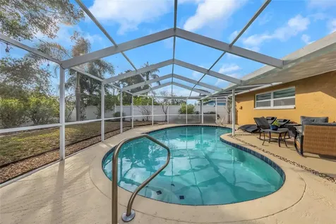 8909 118th Way Seminole FL 33772
