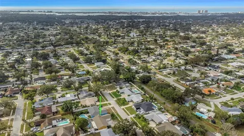 8909 118th Way Seminole FL 33772