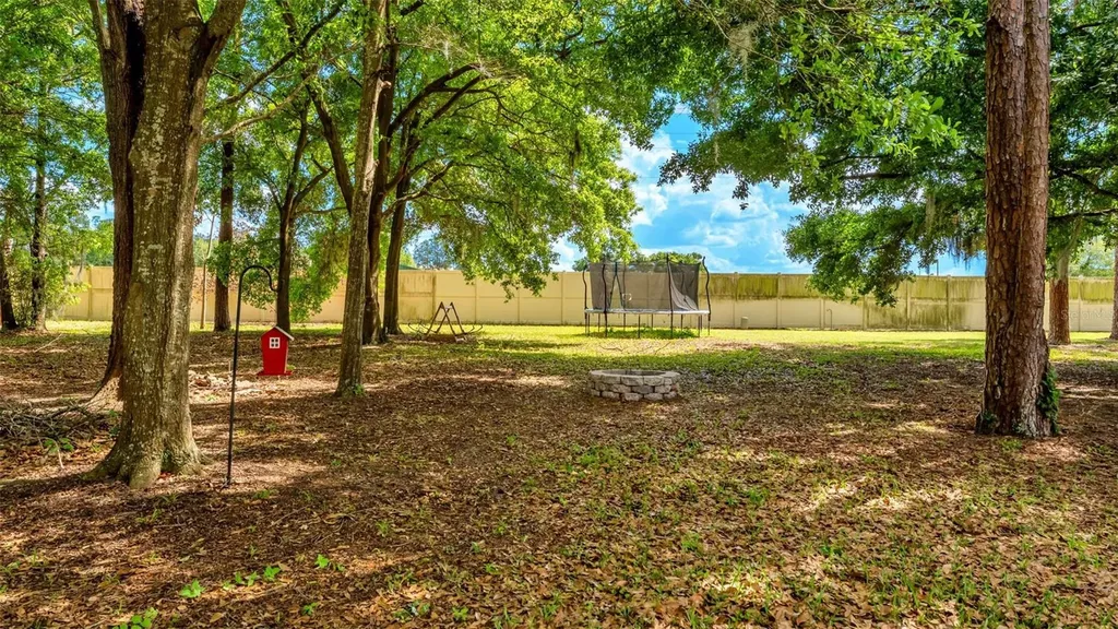 1826 Altavista Circle Lakeland FL 33810