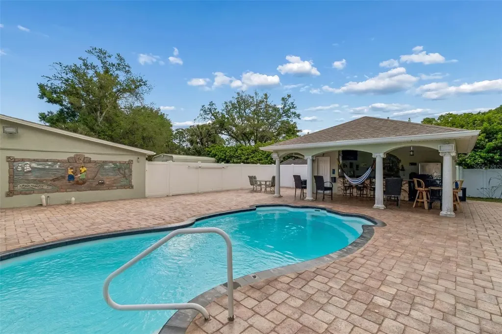 9406 W Flora Street Tampa FL 33615
