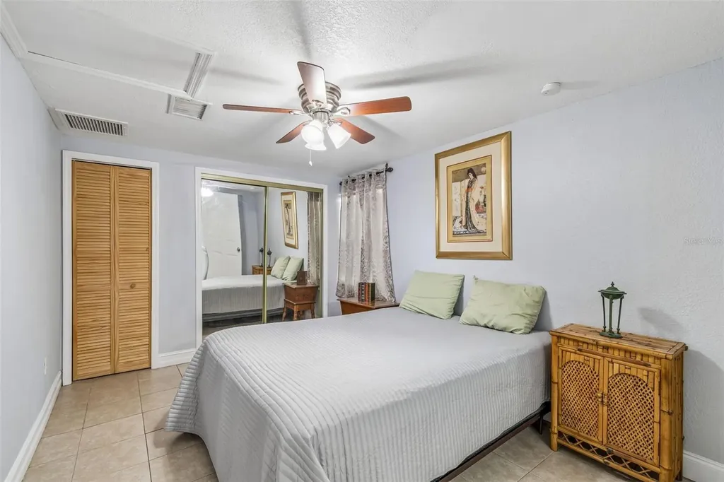 9406 W Flora Street Tampa FL 33615