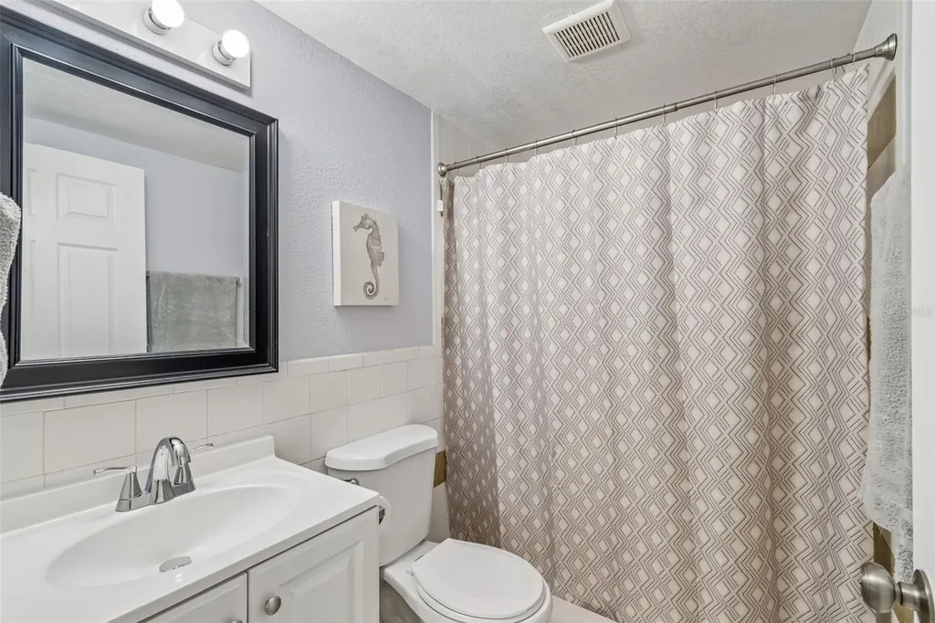9406 W Flora Street Tampa FL 33615