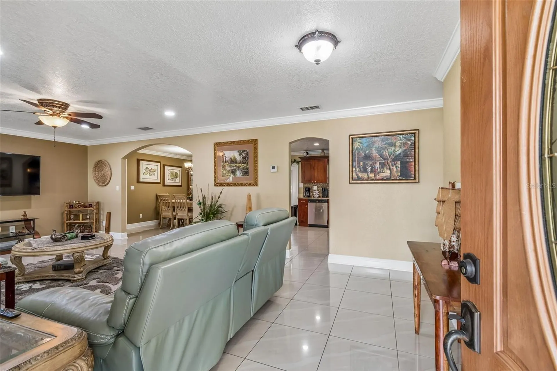 9406 W Flora Street Tampa FL 33615
