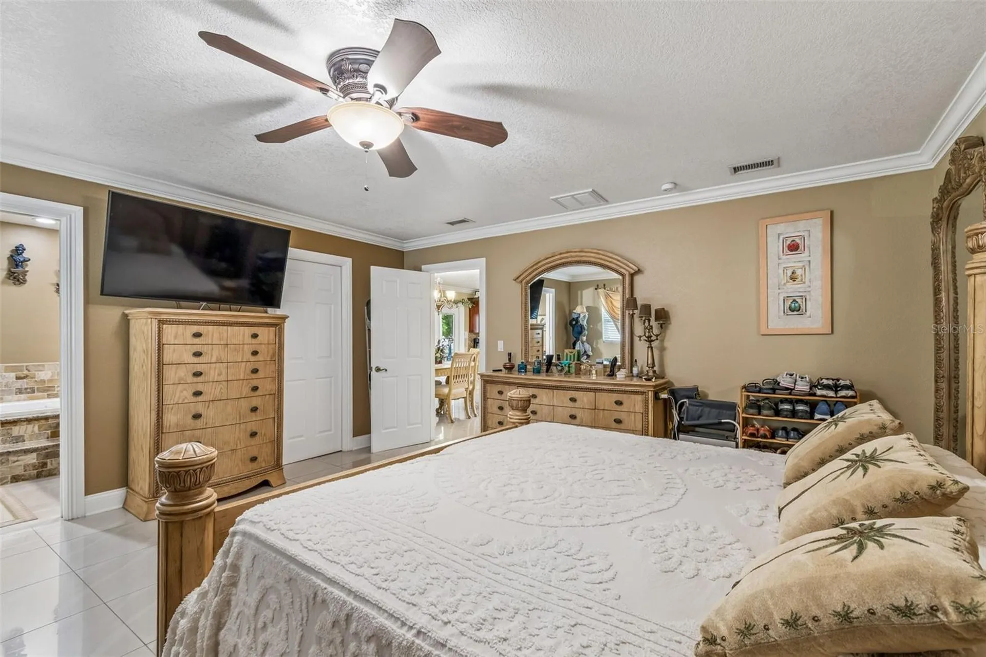 9406 W Flora Street Tampa FL 33615