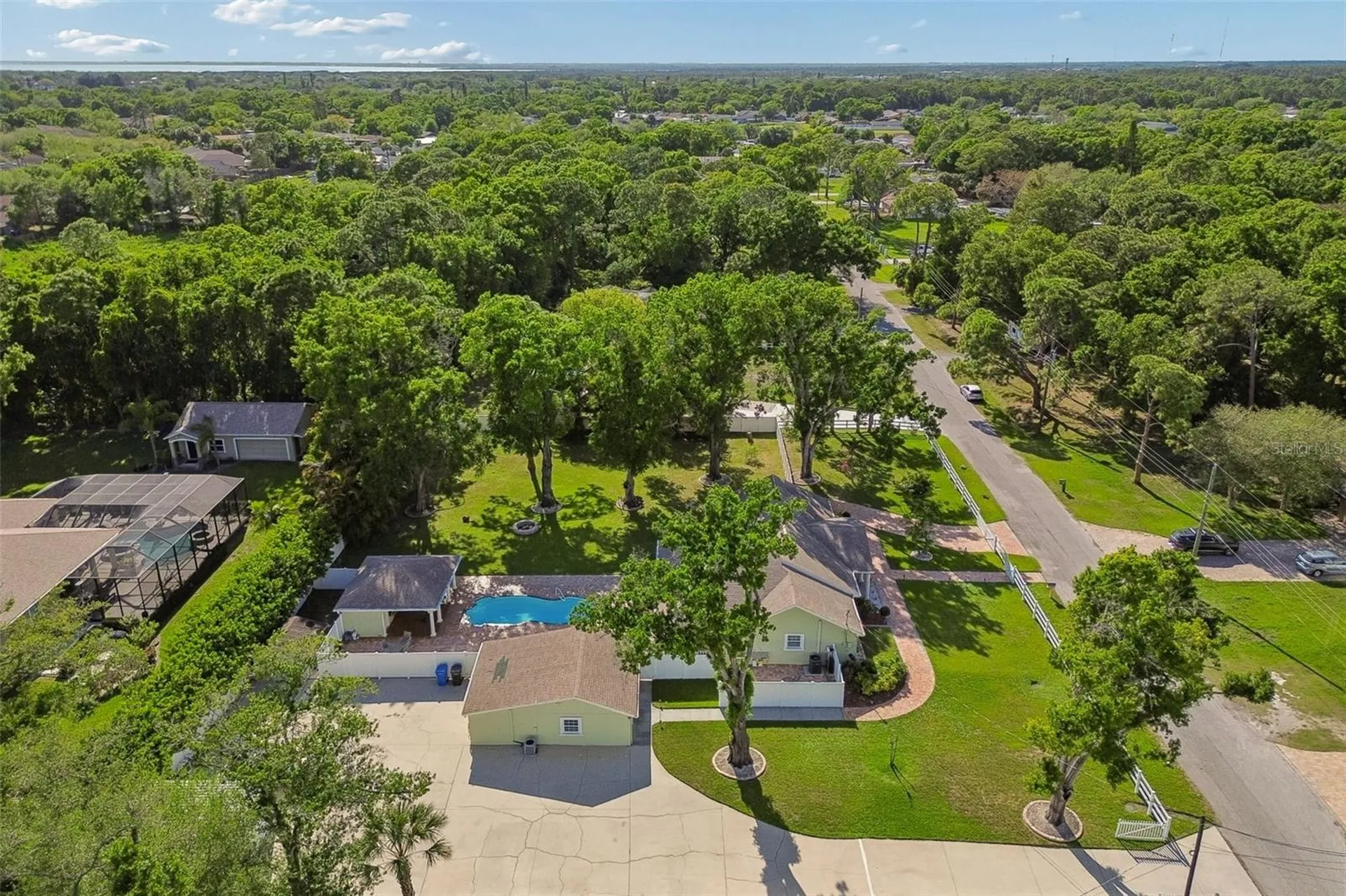 9406 W Flora Street Tampa FL 33615