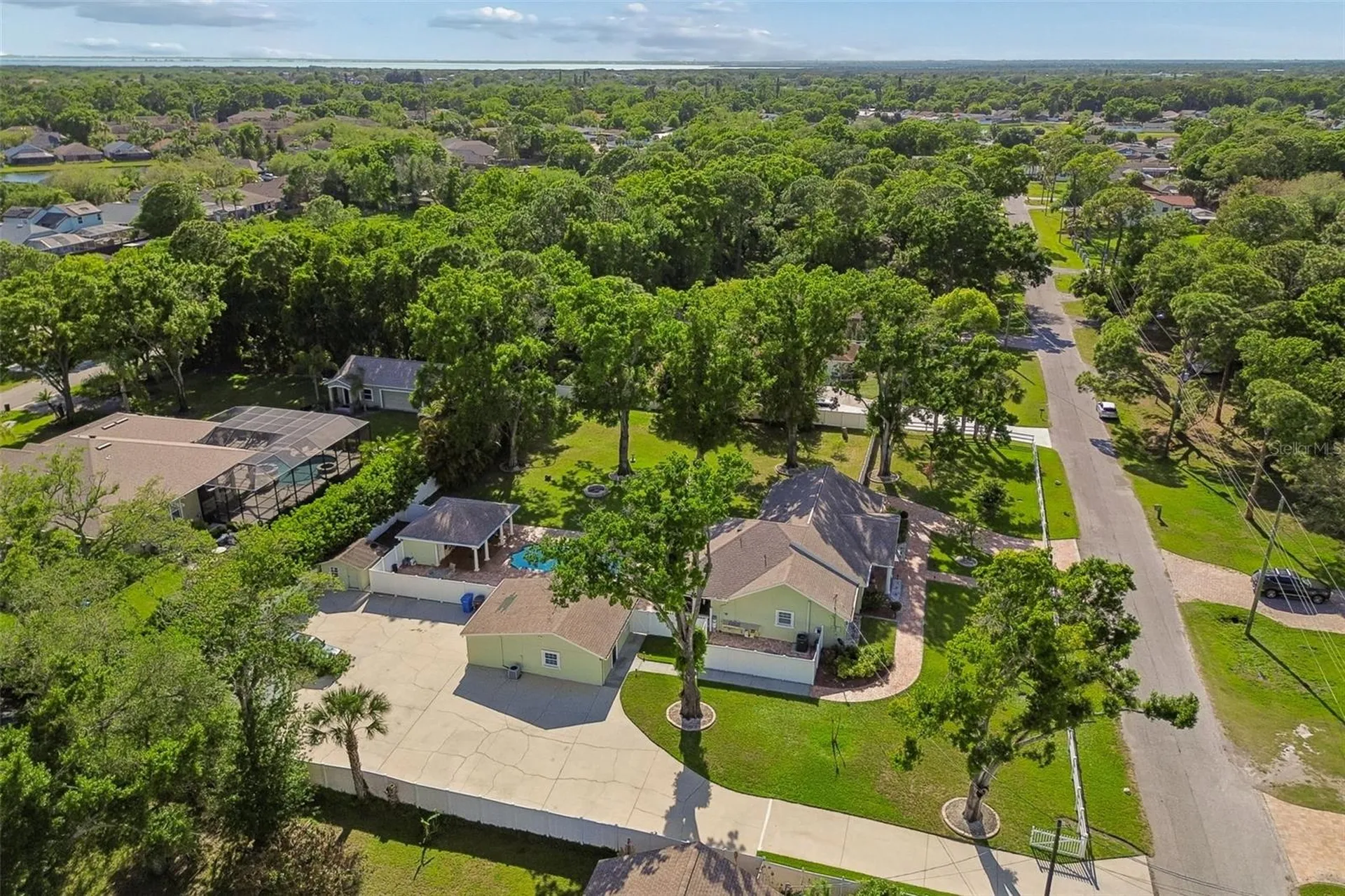 9406 W Flora Street Tampa FL 33615
