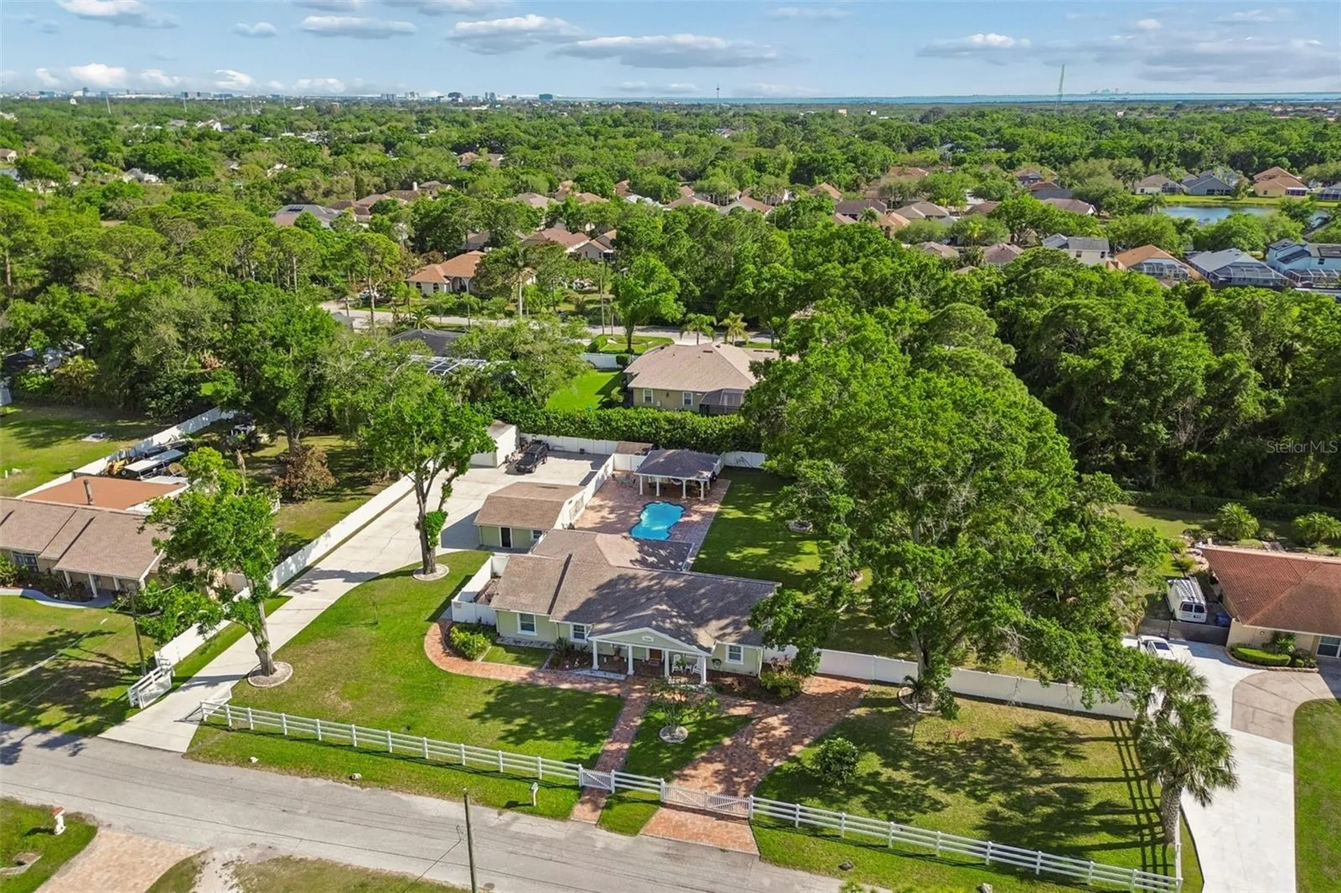 9406 W Flora Street Tampa FL 33615
