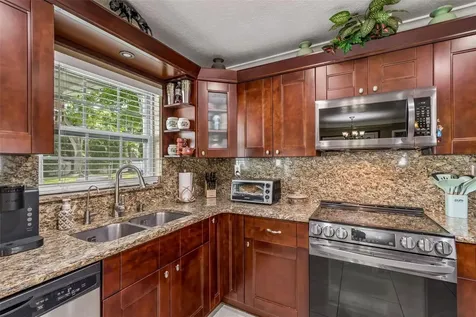 9406 W Flora Street Tampa FL 33615