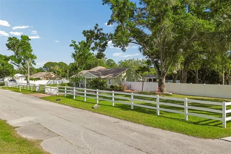 9406 W Flora Street Tampa FL 33615