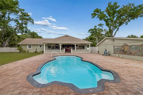9406 W Flora Street Tampa FL 33615