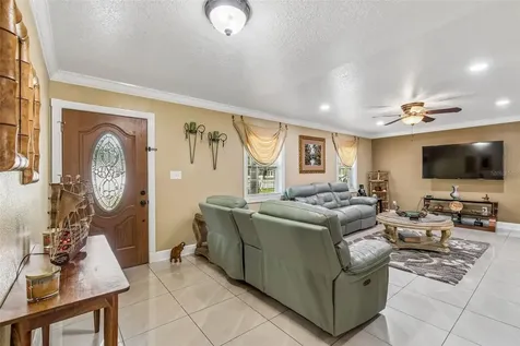 9406 W Flora Street Tampa FL 33615