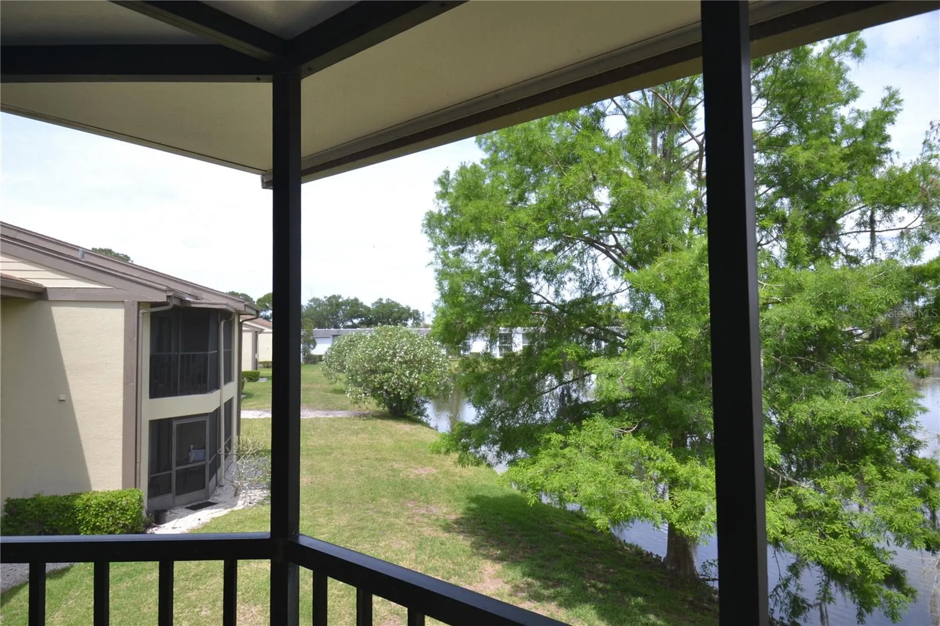 284 Woodlake Wynde Oldsmar FL 34677