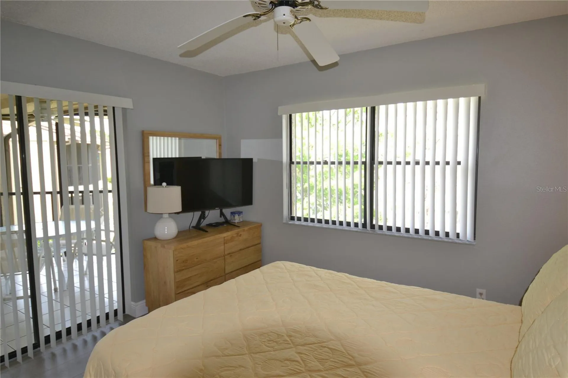 284 Woodlake Wynde Oldsmar FL 34677