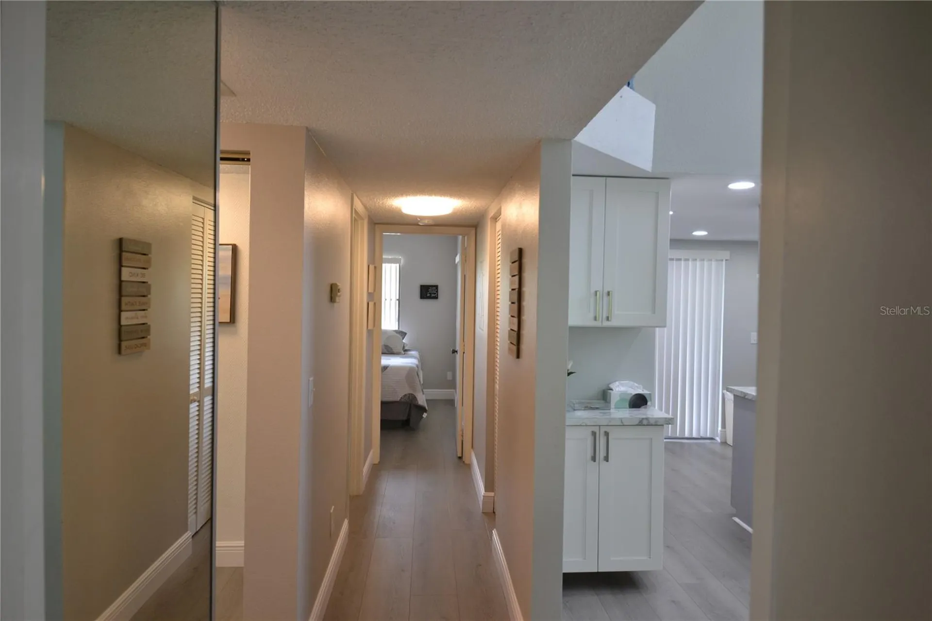 284 Woodlake Wynde Oldsmar FL 34677