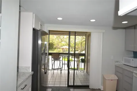 284 Woodlake Wynde Oldsmar FL 34677