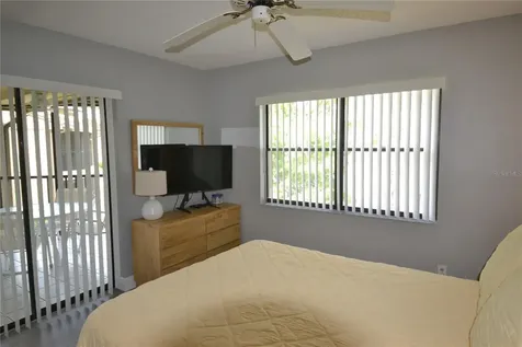 284 Woodlake Wynde Oldsmar FL 34677