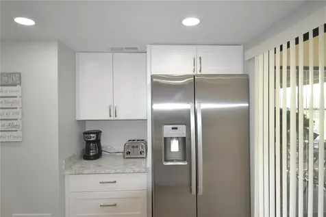 284 Woodlake Wynde Oldsmar FL 34677