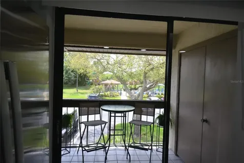 284 Woodlake Wynde Oldsmar FL 34677