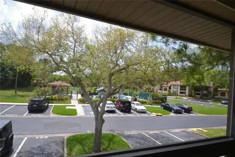 284 Woodlake Wynde Oldsmar FL 34677
