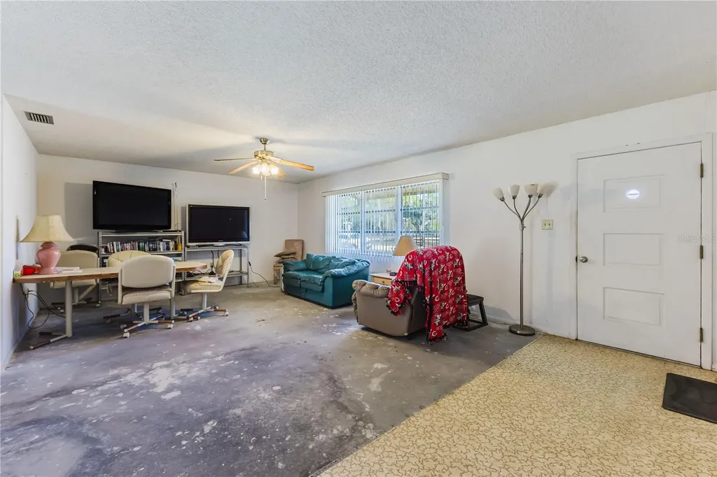27307 Chinquapin Drive Punta Gorda FL 33955