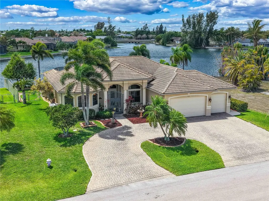 506 SE 24th Street Cape Coral FL 33990