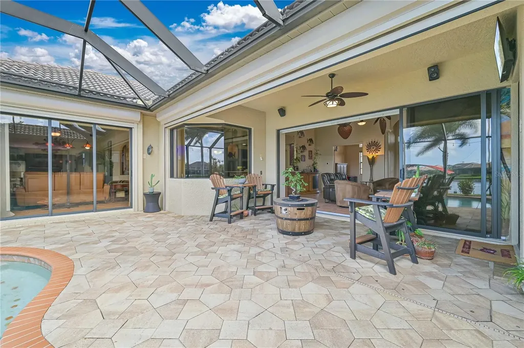 506 SE 24th Street Cape Coral FL 33990