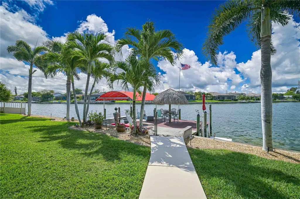 506 SE 24th Street Cape Coral FL 33990