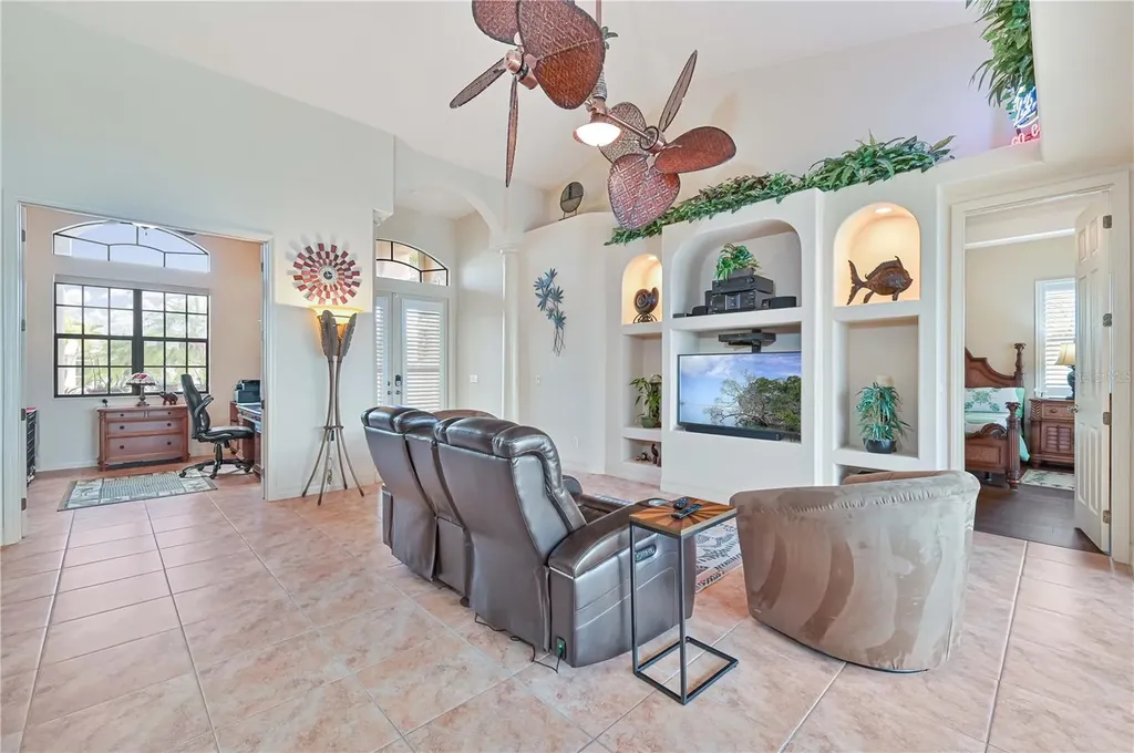 506 SE 24th Street Cape Coral FL 33990