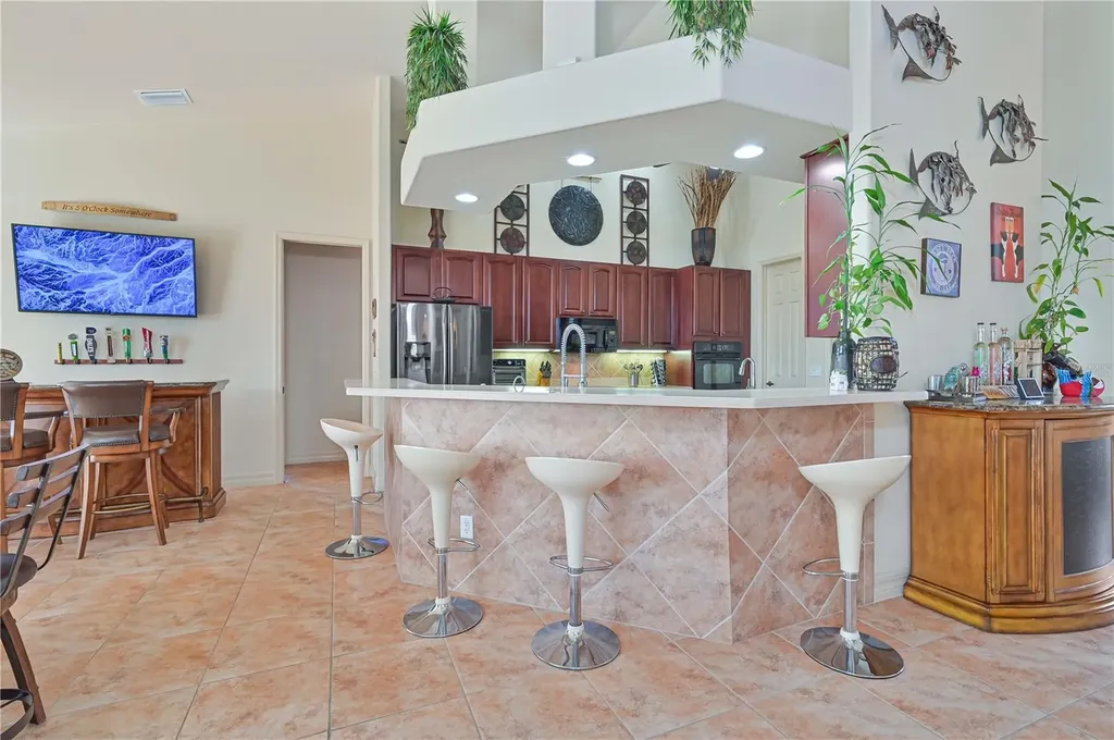 506 SE 24th Street Cape Coral FL 33990