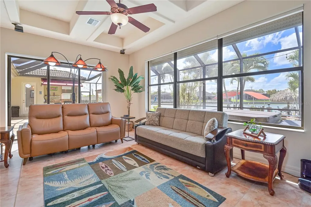 506 SE 24th Street Cape Coral FL 33990