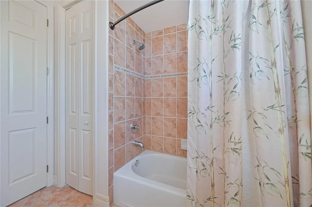 506 SE 24th Street Cape Coral FL 33990
