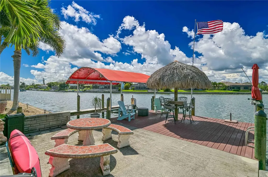 506 SE 24th Street Cape Coral FL 33990